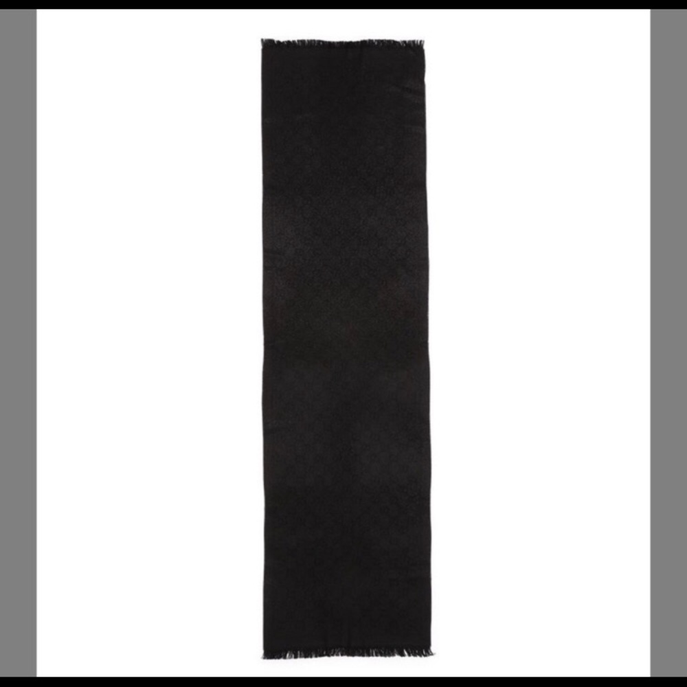 ❌SOLD❌ [NWOT] Gucci GG Black Shimmer Scarf - Picture 2 of 8
